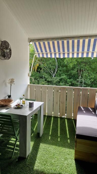 Appartement 500 Metres De La Plage A Gosier เลอโกซิเยร์ ภายนอก รูปภาพ